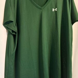 Under Armour Women's Forest Green V-Neck Tee